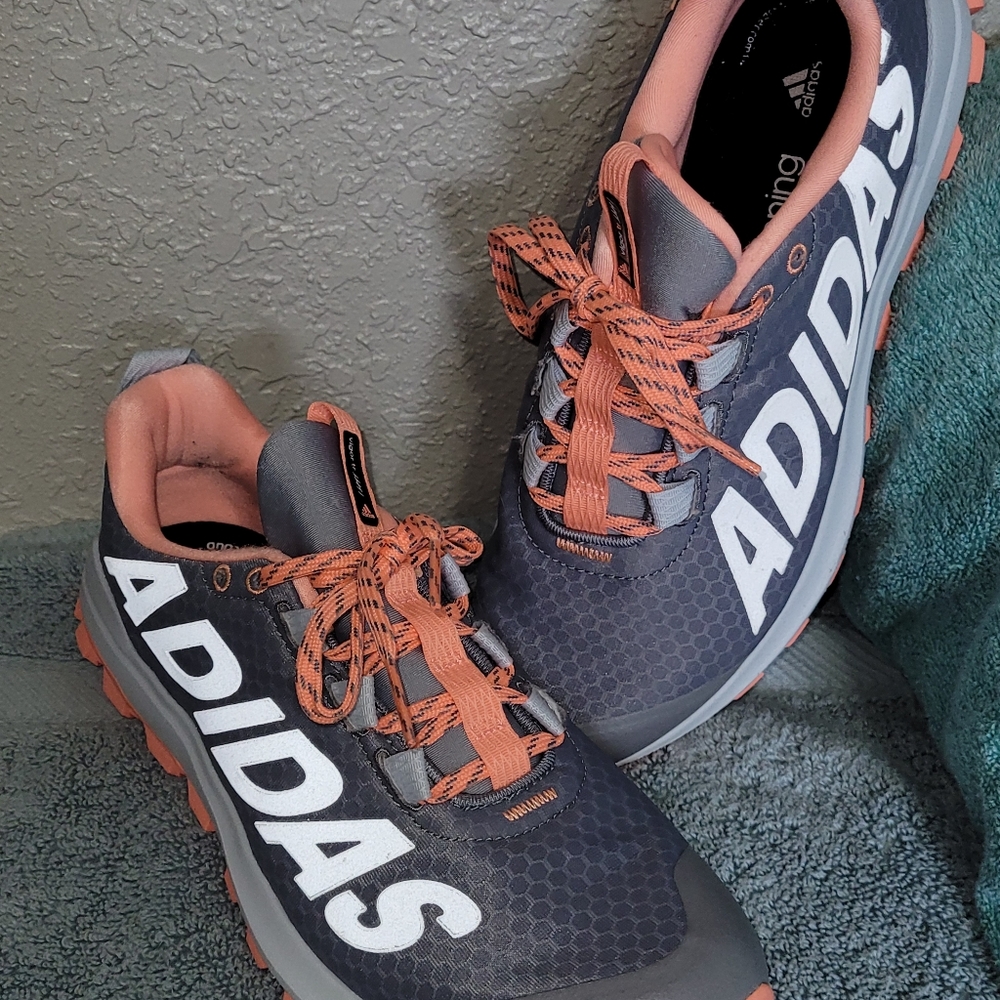 Addidas Vigor Running Shoes
